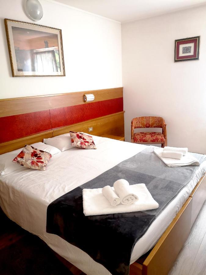 Hotel Villa Milano Пейо Фонти Экстерьер фото